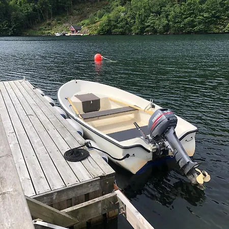 Βίλα Barnevennlig Med Og Hage - Wifi *