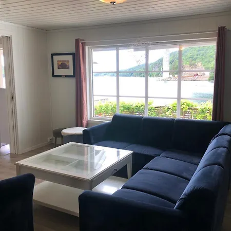 Barnevennlig Med Og Hage - Wifi * Søgne