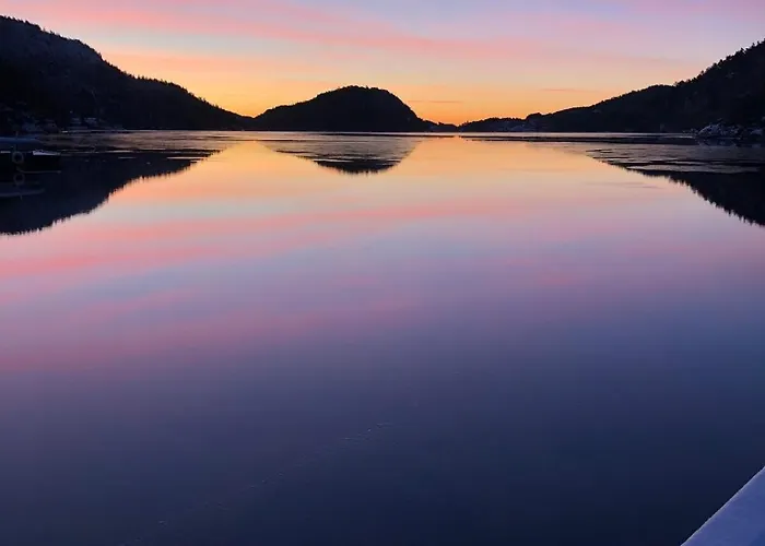 Barnevennlig Med Og Hage - Wifi * Søgne