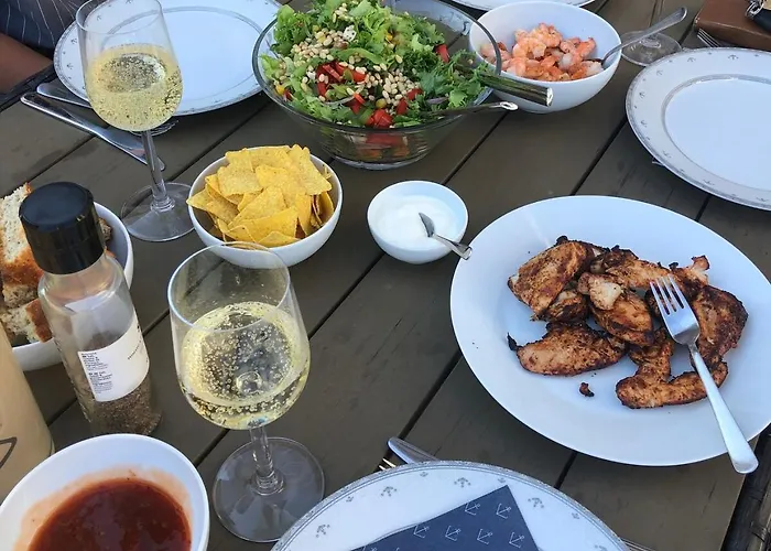 Barnevennlig Med Og Hage - Wifi Søgne