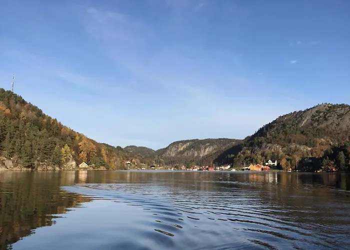 别墅 Barnevennlig Med Og Hage - Wifi *